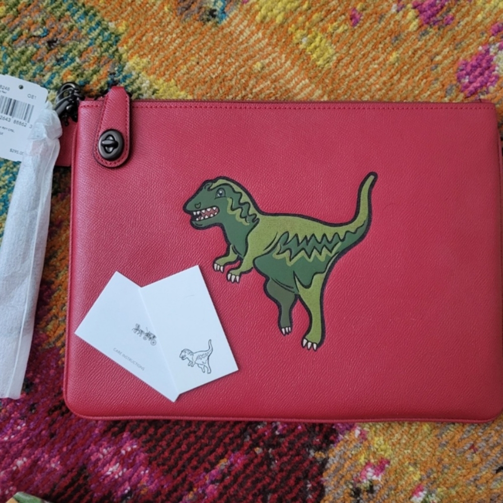 Coach Rexy turnlock wristlet
